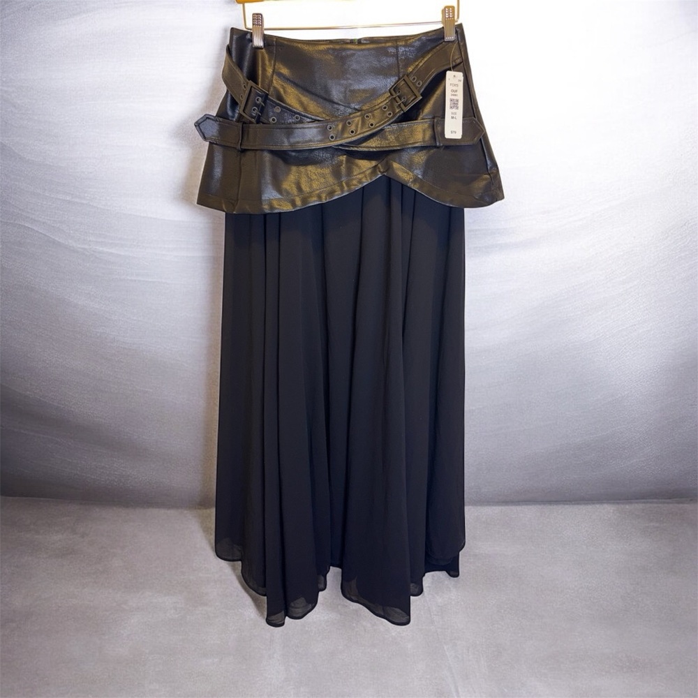 Fox Black Maxi Skirt with Leather Detail with top included with leather detail